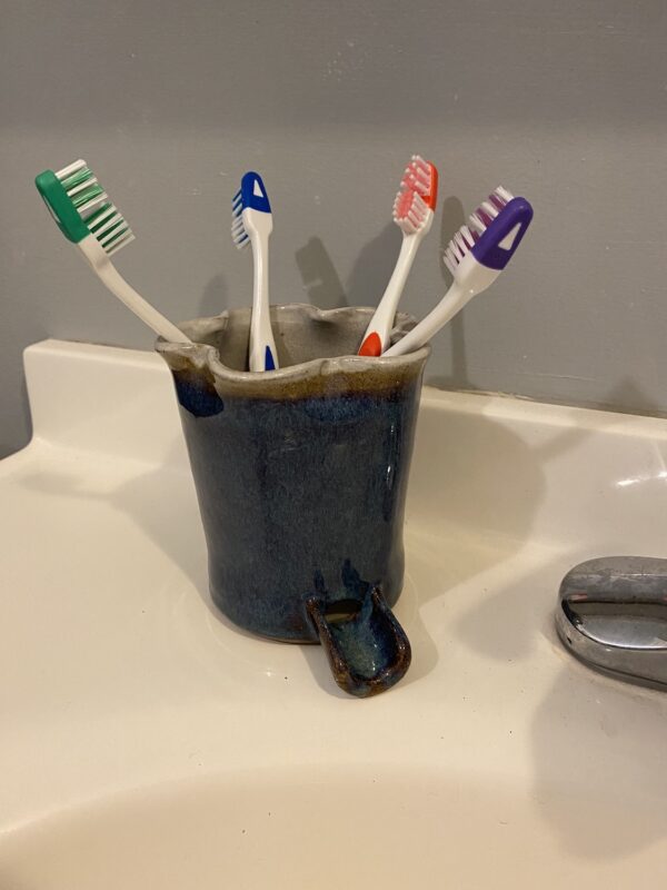Navy Electric Toothbrush Holder