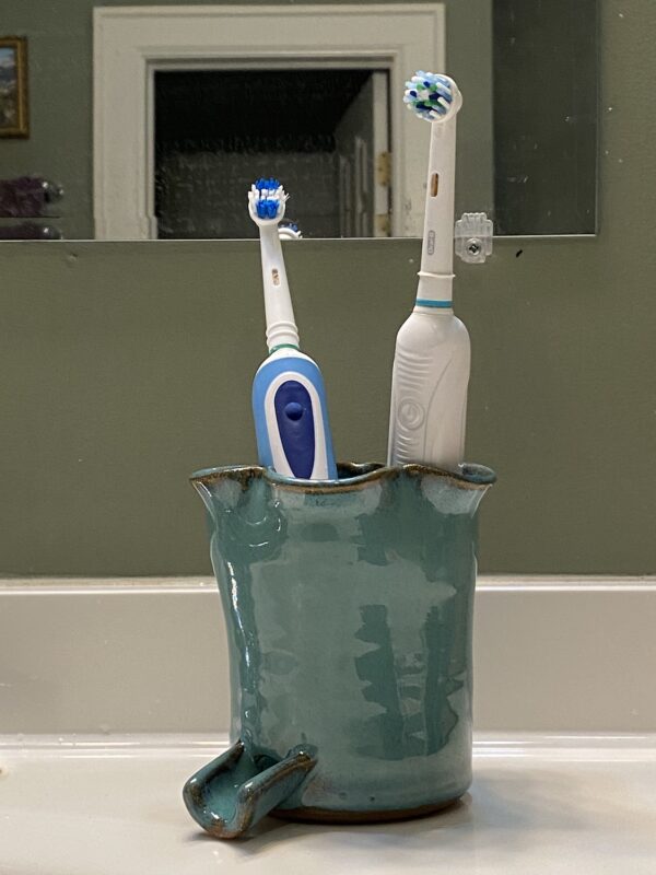 Teal Electric Toothbrush Holder