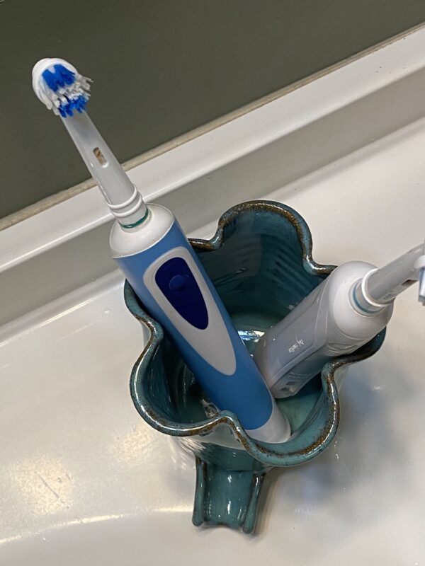 Teal Electric Toothbrush Holder