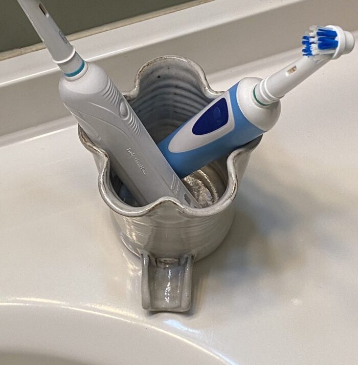 White Electric Toothbrush Holder